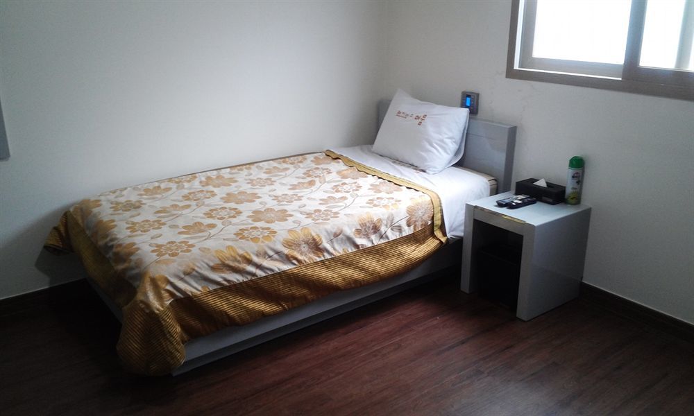 Residence Mumum Hotel Пусан Экстерьер фото