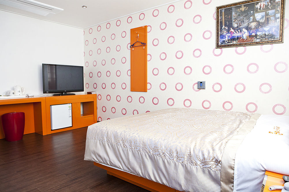 Residence Mumum Hotel Пусан Экстерьер фото