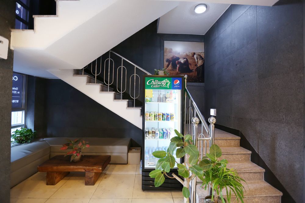 Residence Mumum Hotel Пусан Экстерьер фото