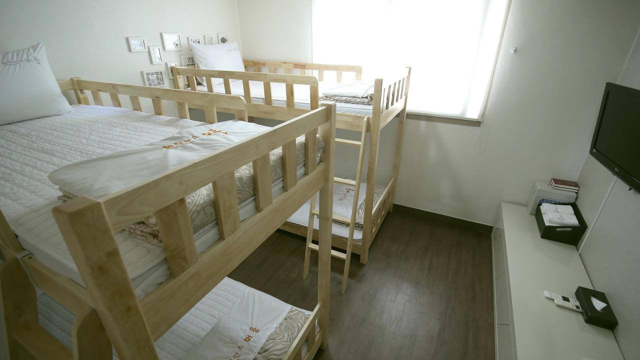 Residence Mumum Hotel Пусан Экстерьер фото